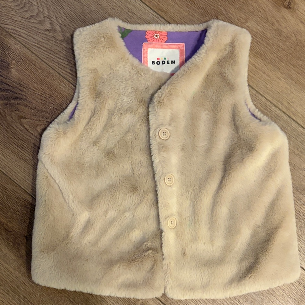 Mini Boden Cream Furry Vest